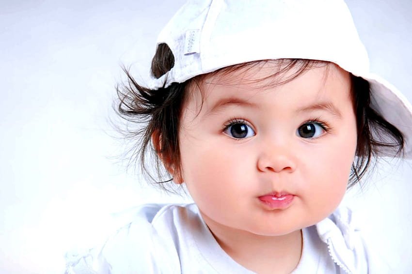 Modern Tamil Baby Names (ఆధునిక తమిళ శిశువు పేర్లు) For Girls And Boys